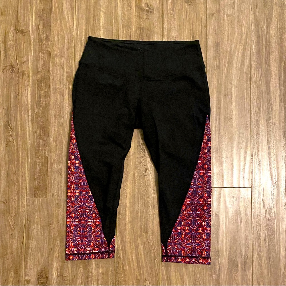 Full Tilt Capri Leggings
